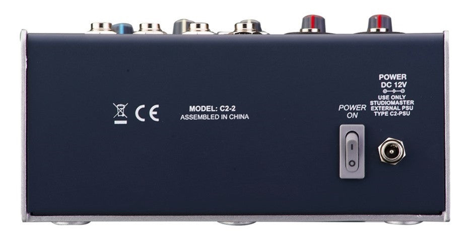 Mesa de Mistura Analógica STUDIOMASTER C2-2